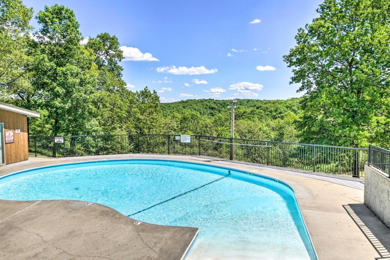 Inviting Branson West Condo With Pool Access Exteriér fotografie