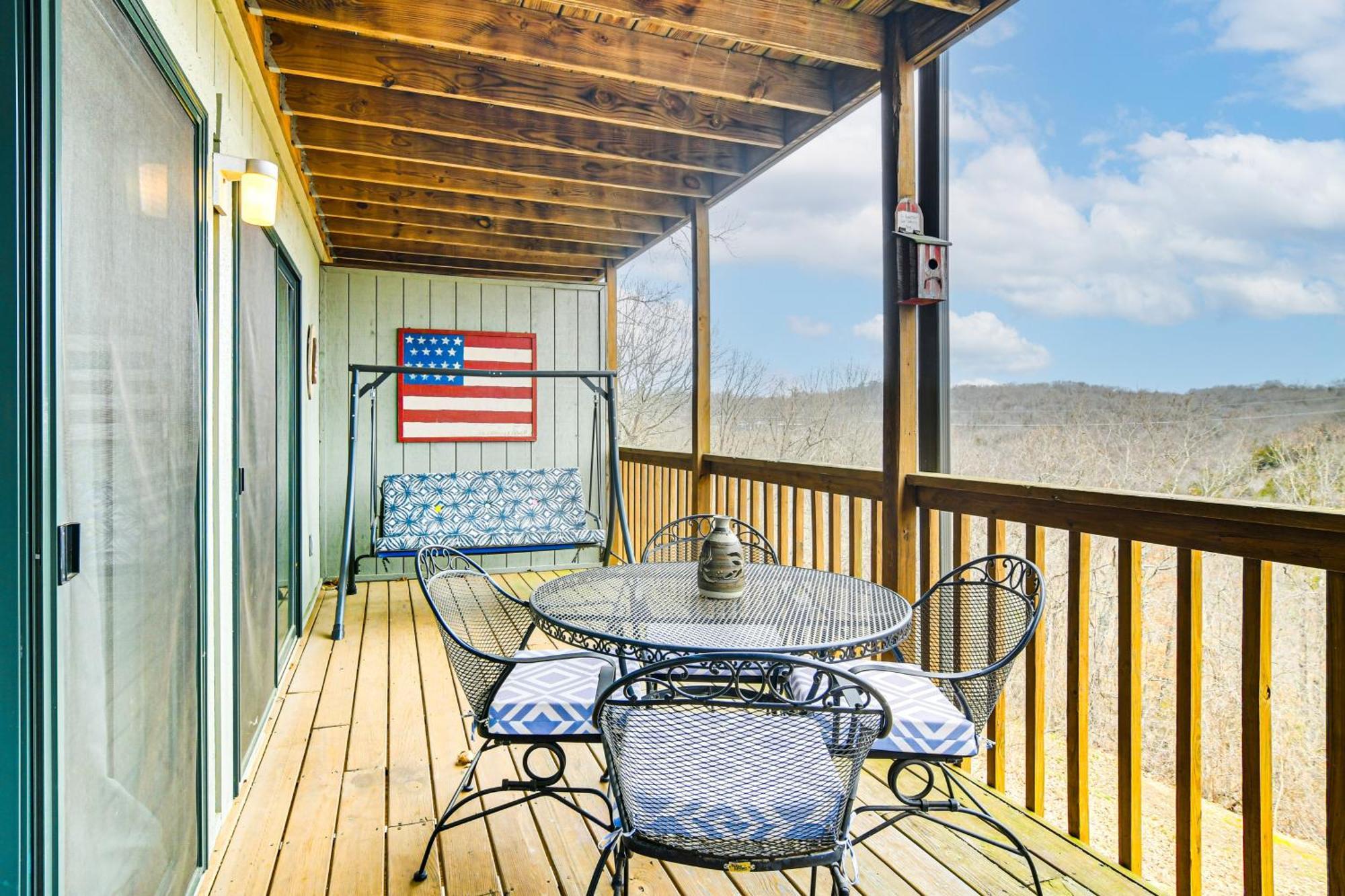 Inviting Branson West Condo With Pool Access Exteriér fotografie