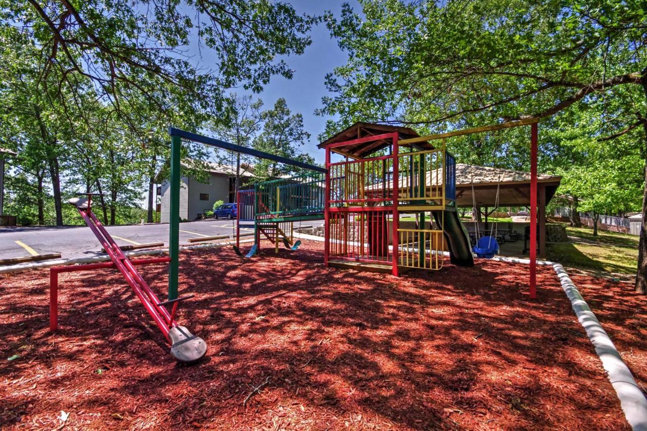 Inviting Branson West Condo With Pool Access Exteriér fotografie